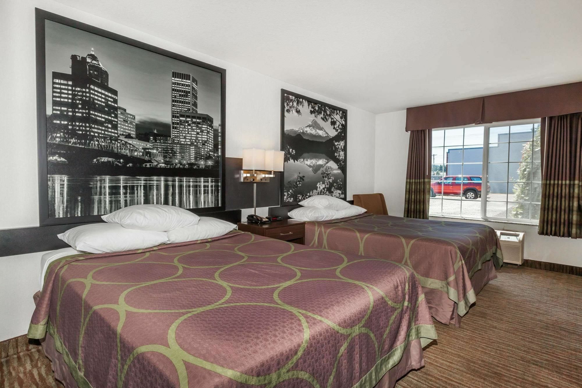 Super 8 By Wyndham Gresham/Portland Area Or Hotel ภายนอก รูปภาพ